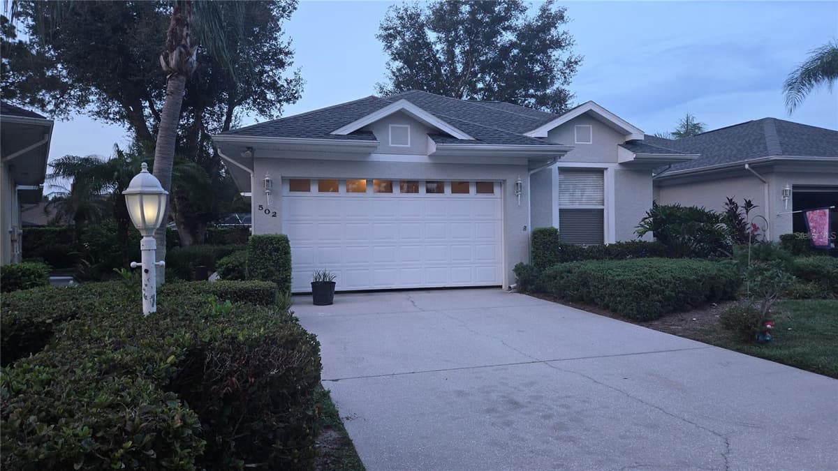 502 CATALINA ISLES CIRCLE — photo 3 of 10