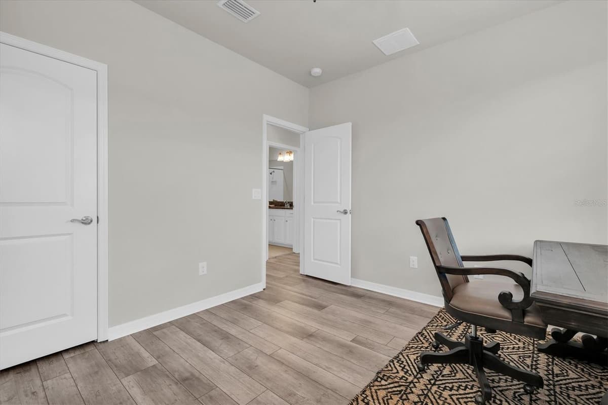 12501 TIBBETTS STREET — photo 26 of 81