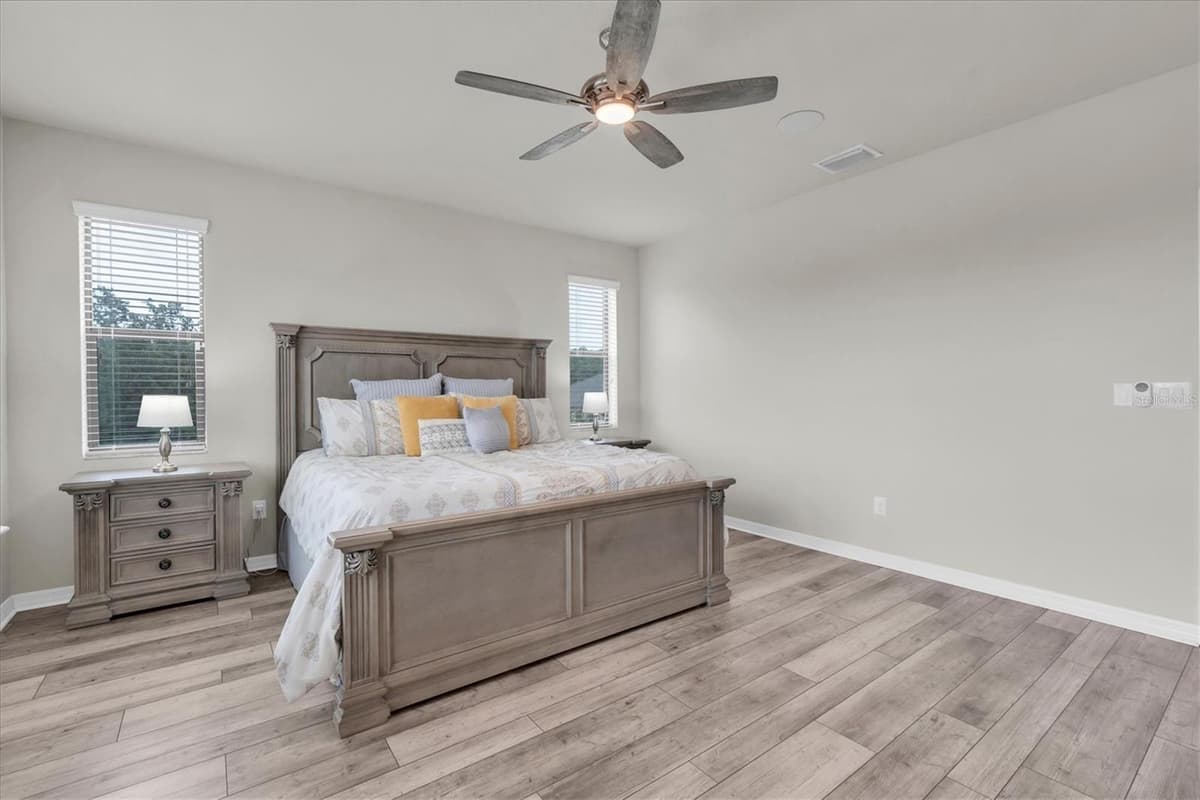 12501 TIBBETTS STREET — photo 29 of 81