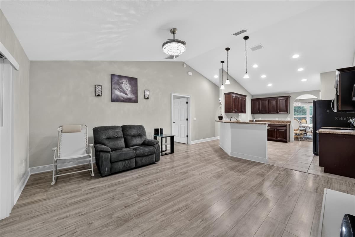 3050 177TH PLACE ROAD — photo 14 of 52