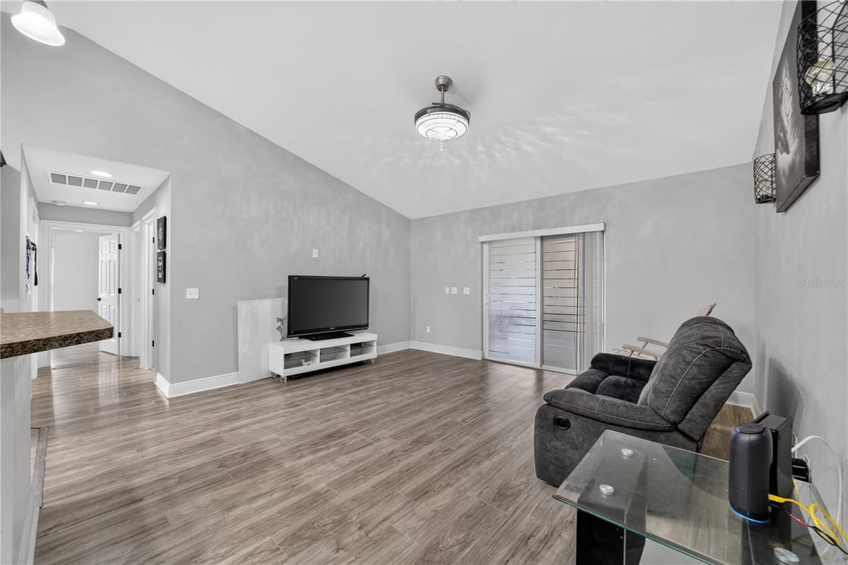 3050 177TH PLACE ROAD — photo 16 of 52