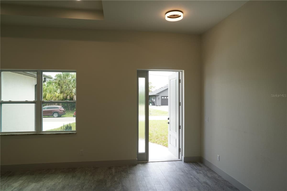 5820 BRICKELL DRIVE — photo 17 of 71