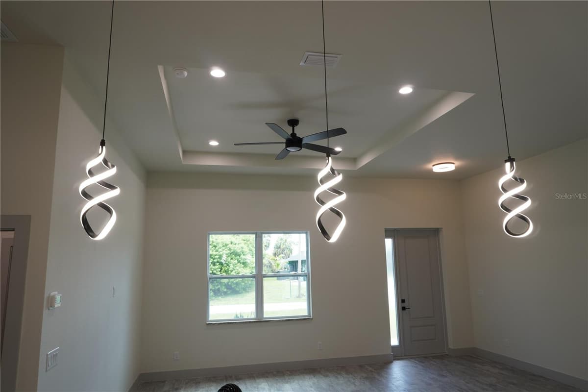 5820 BRICKELL DRIVE — photo 32 of 71