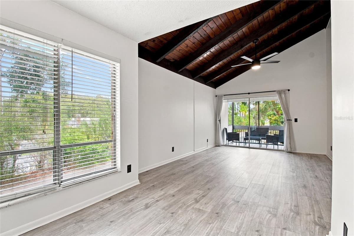 10415 CARROLLBROOK CIRCLE — photo 17 of 28