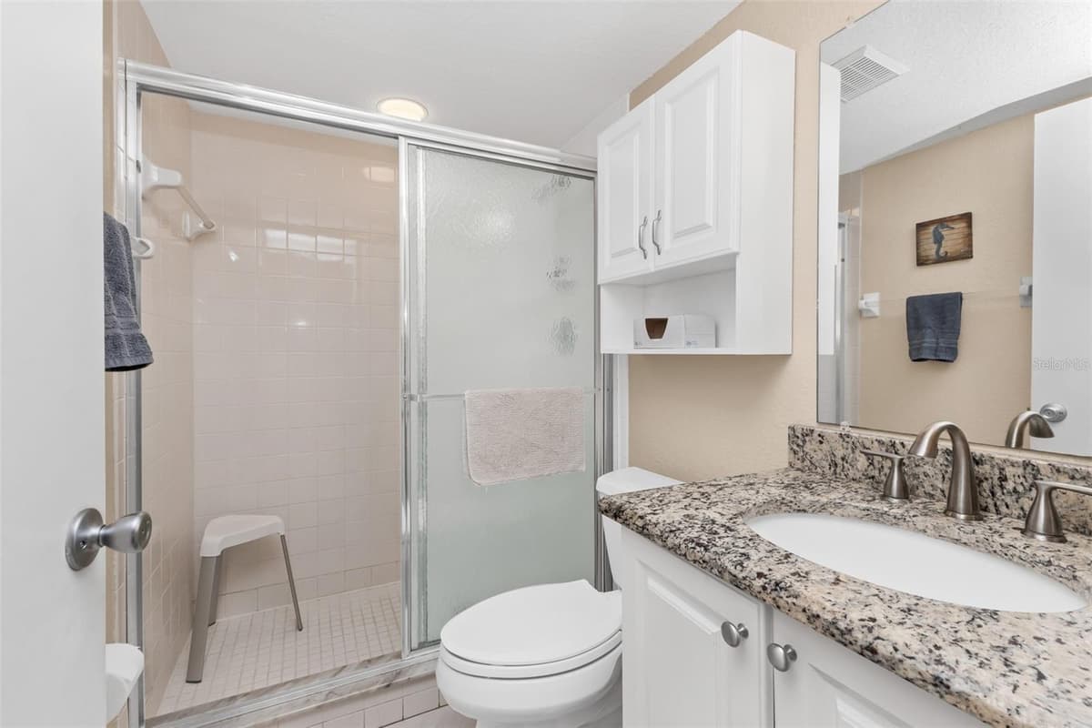 4000 OAKVIEW DRIVE — photo 31 of 46