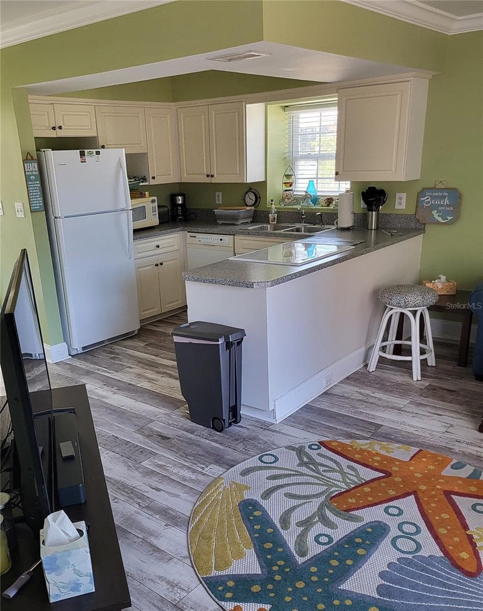 17960 GULF BOULEVARD — photo 8 of 15