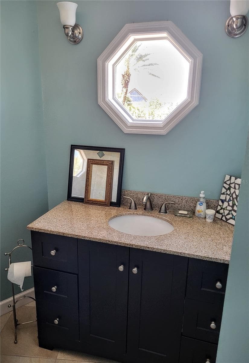 17960 GULF BOULEVARD — photo 12 of 15