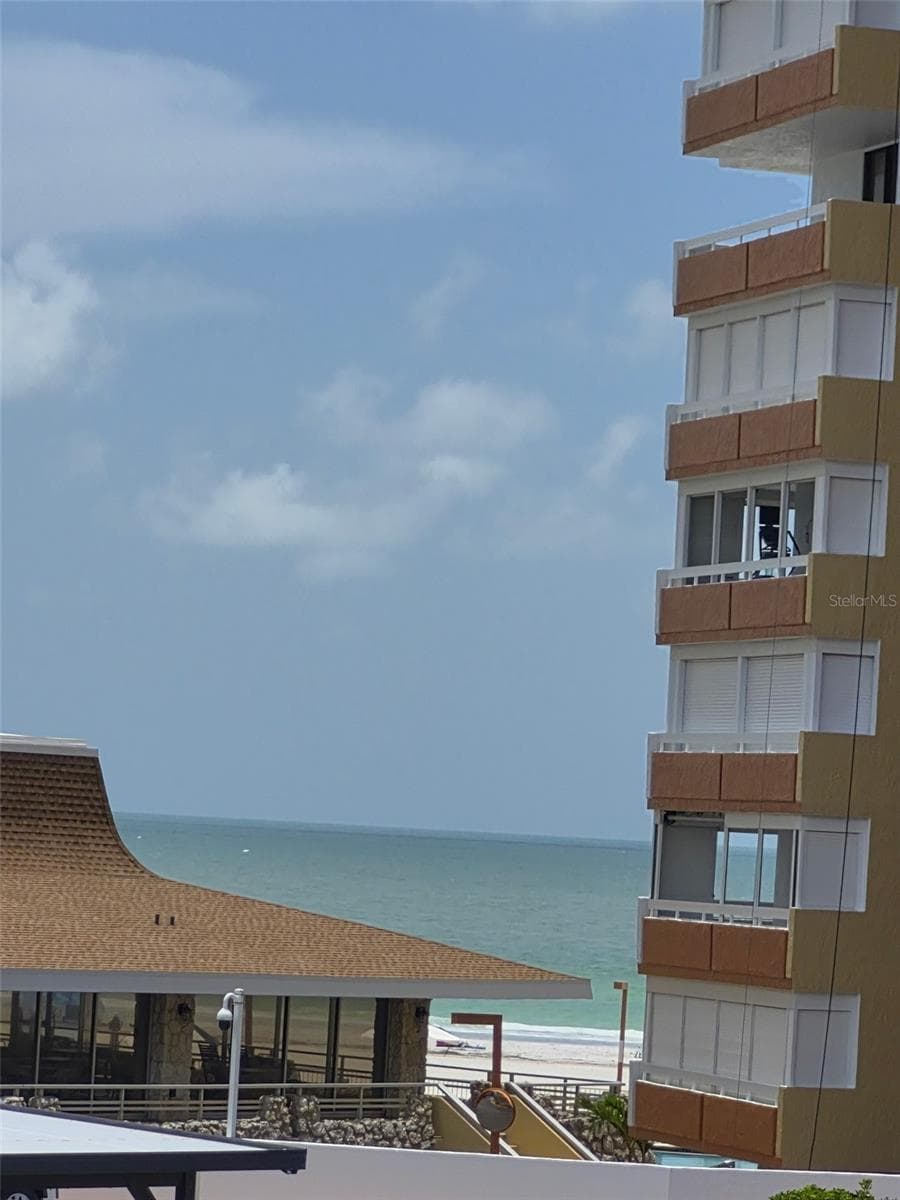 17960 GULF BOULEVARD — photo 15 of 15