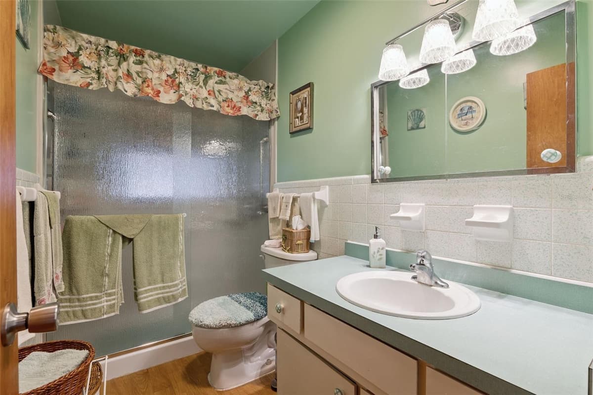 6832 OSWEGO DRIVE — photo 22 of 47