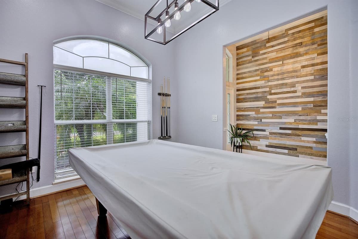 188 HUNTLEY OAKS BOULEVARD — photo 6 of 44