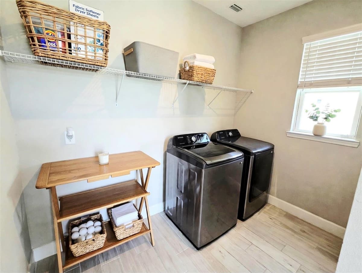 7228 BRADBURY CIRCLE — photo 95 of 98