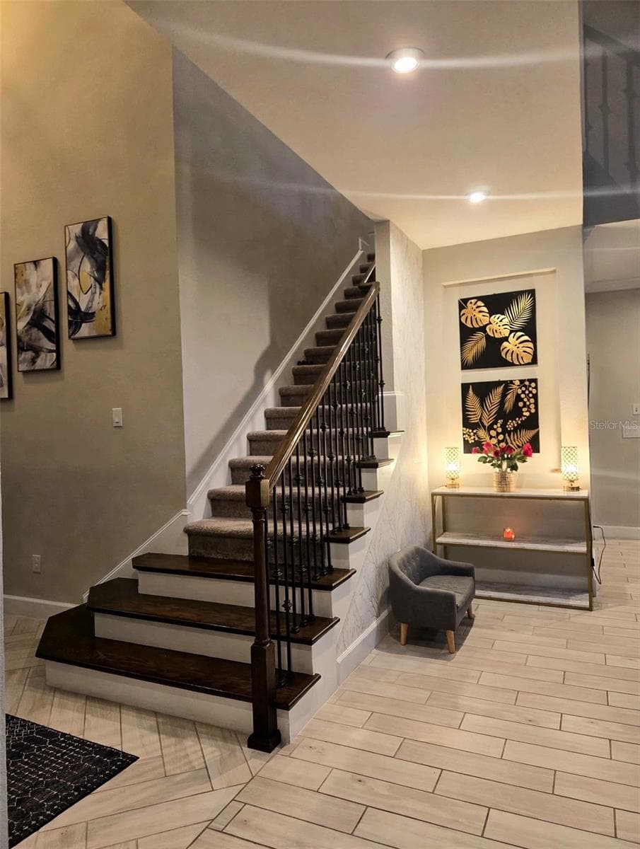 7228 BRADBURY CIRCLE — photo 15 of 98