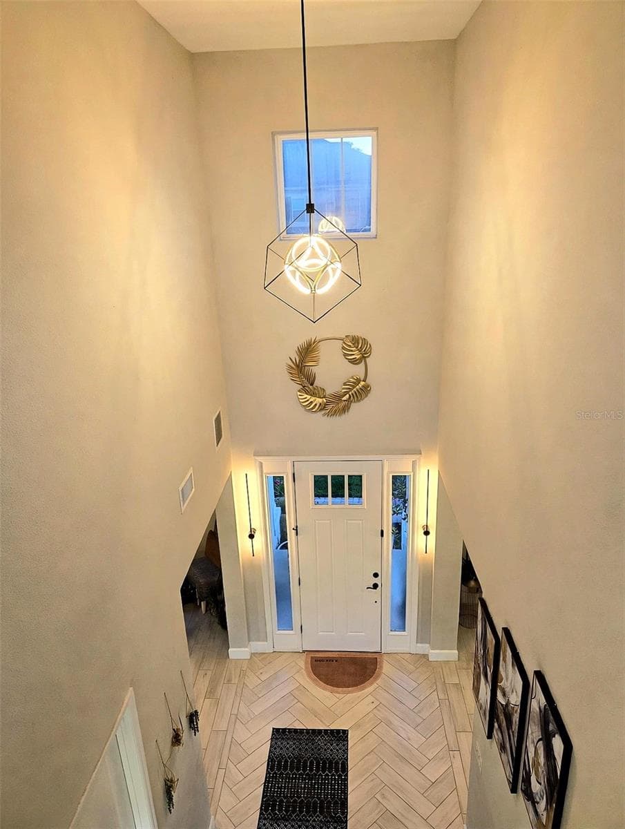 7228 BRADBURY CIRCLE — photo 9 of 98
