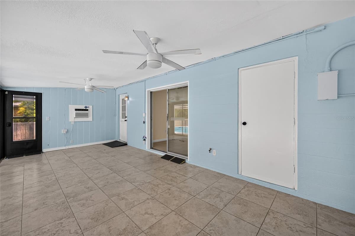 8158 AGRESS AVENUE — photo 12 of 67