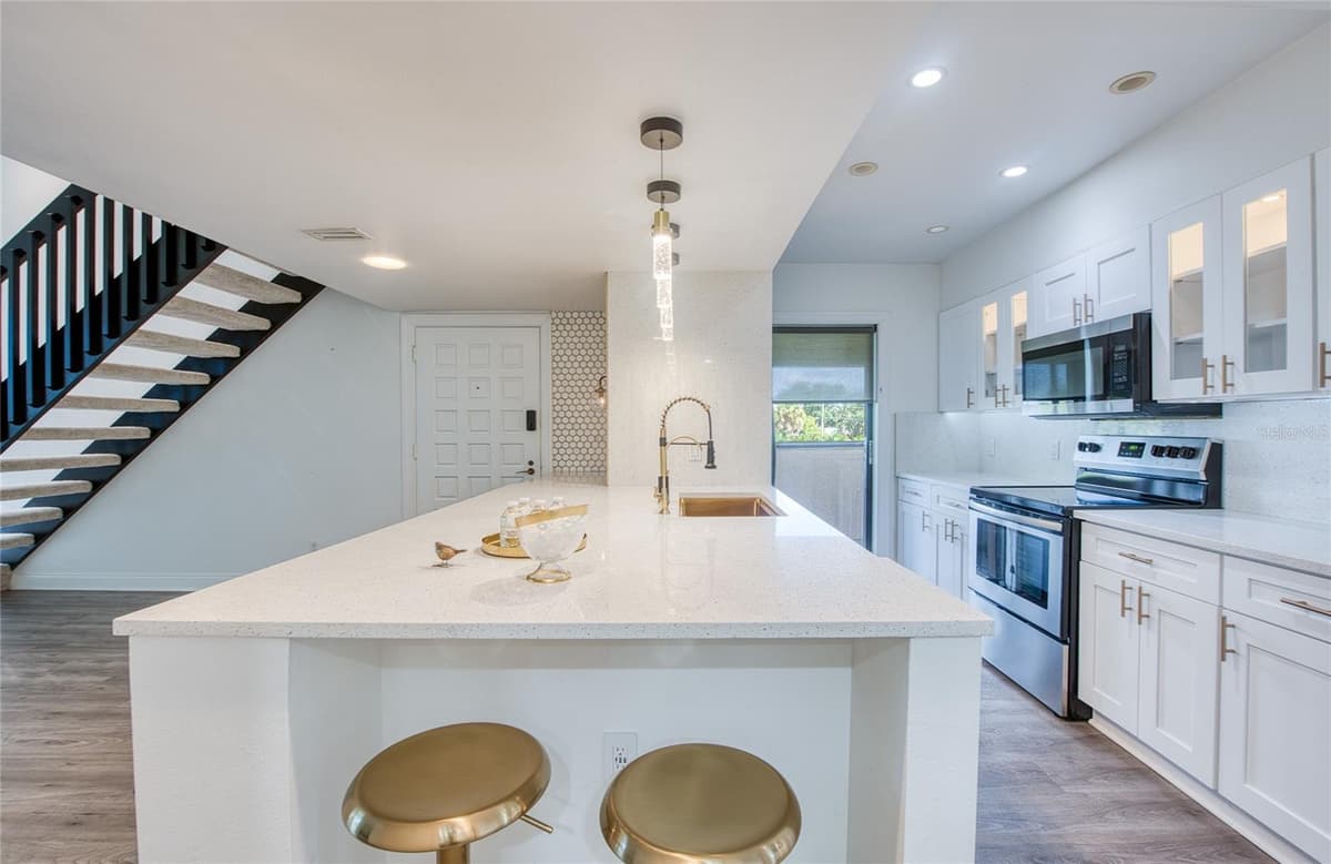 1328 PELICAN CREEK CROSSING — photo 18 of 97