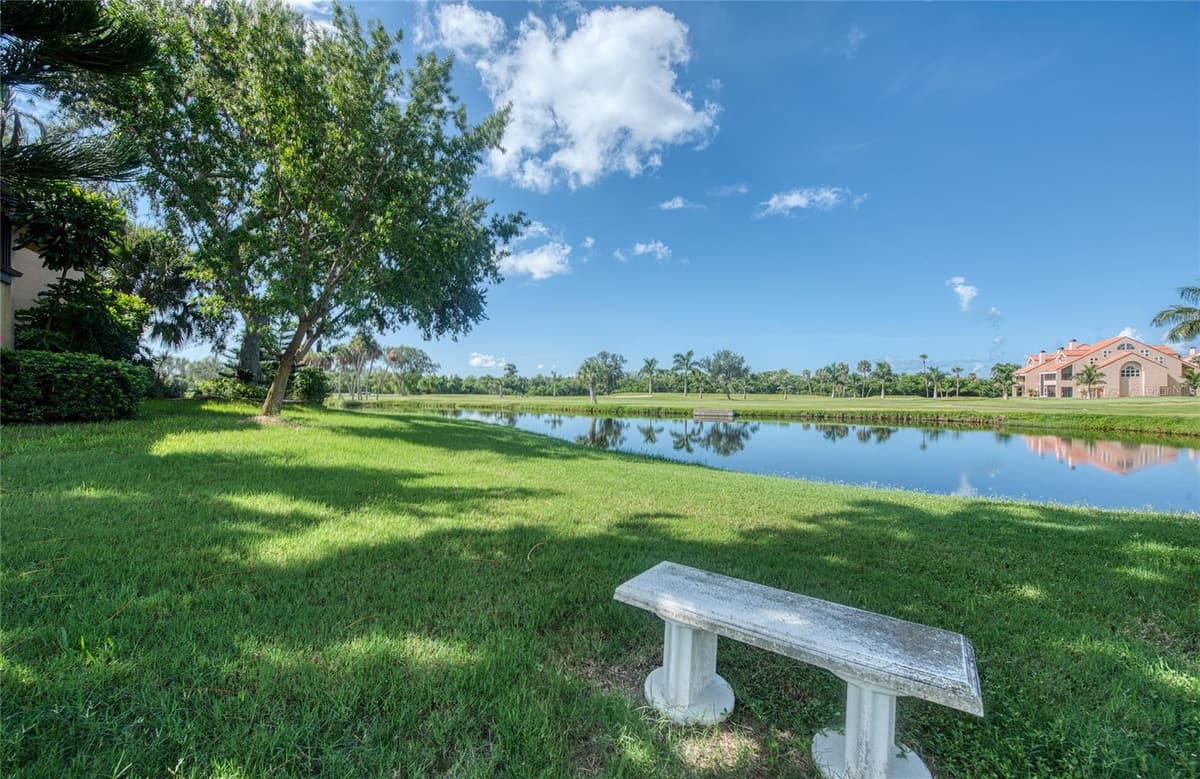 1328 PELICAN CREEK CROSSING — photo 30 of 97