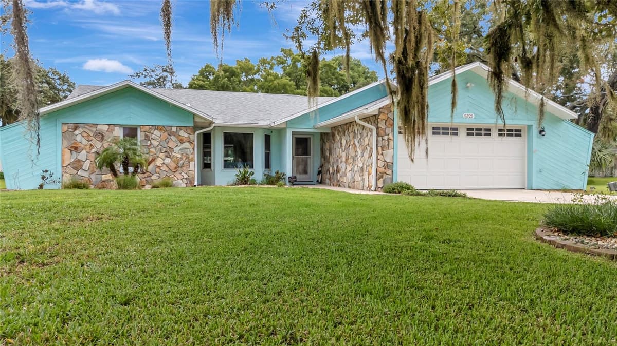 5325 ABAGAIL DRIVE — photo 38 of 41