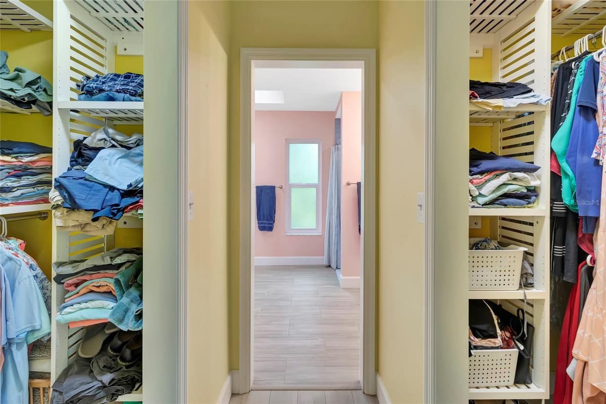 5325 ABAGAIL DRIVE — photo 18 of 41