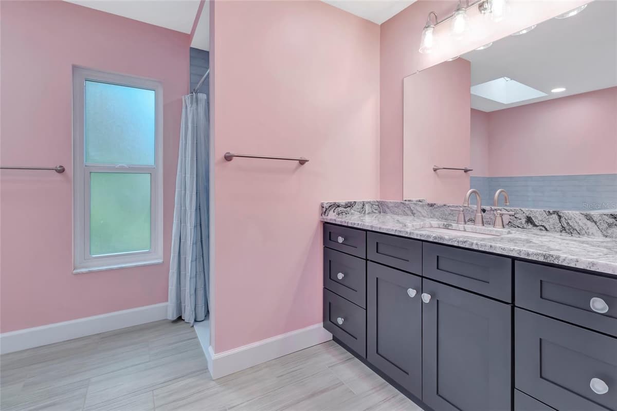 5325 ABAGAIL DRIVE — photo 20 of 41