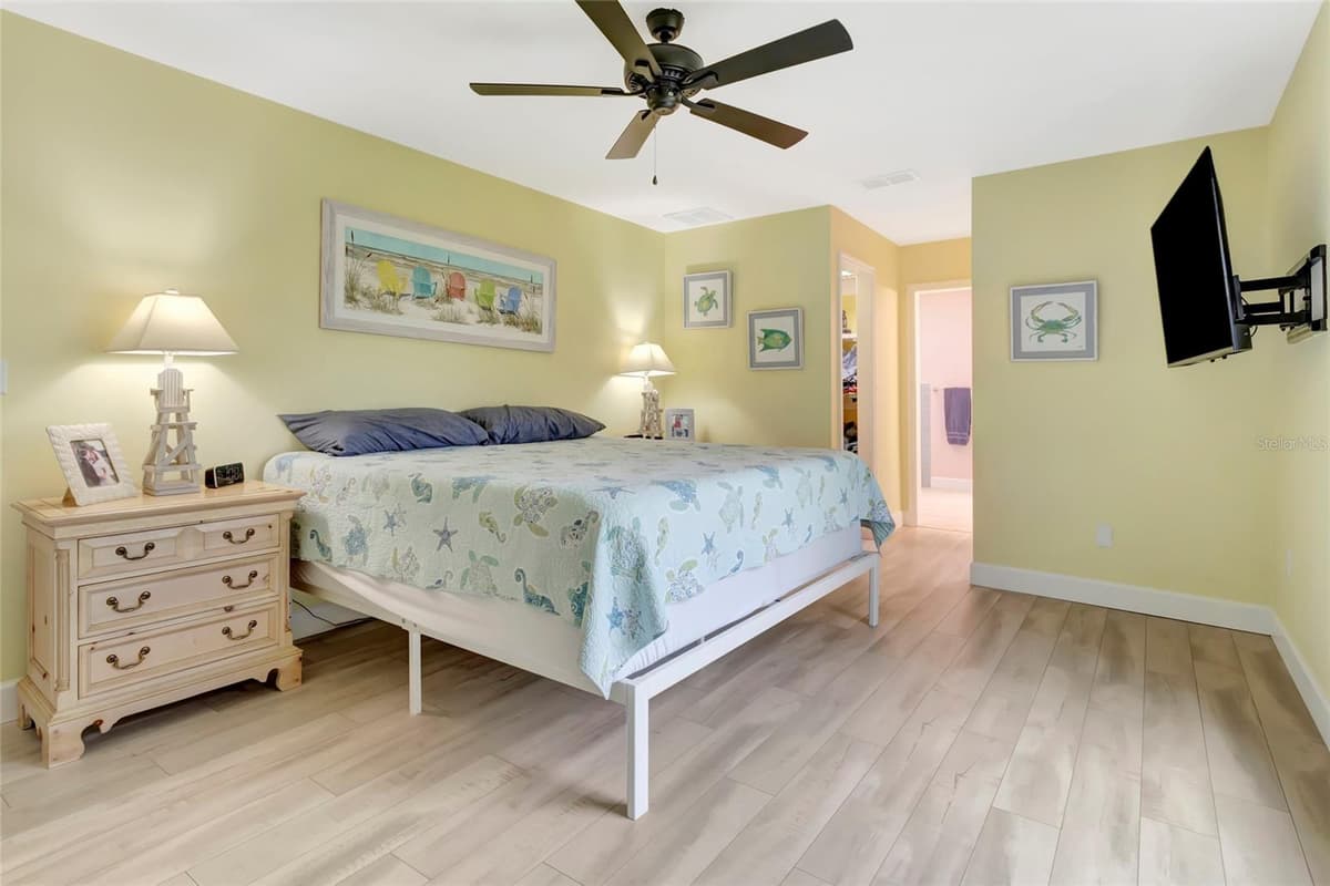 5325 ABAGAIL DRIVE — photo 16 of 41