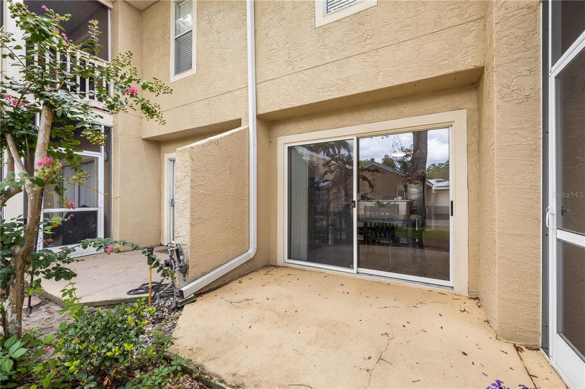 13007 LORNA PLACE — photo 9 of 54