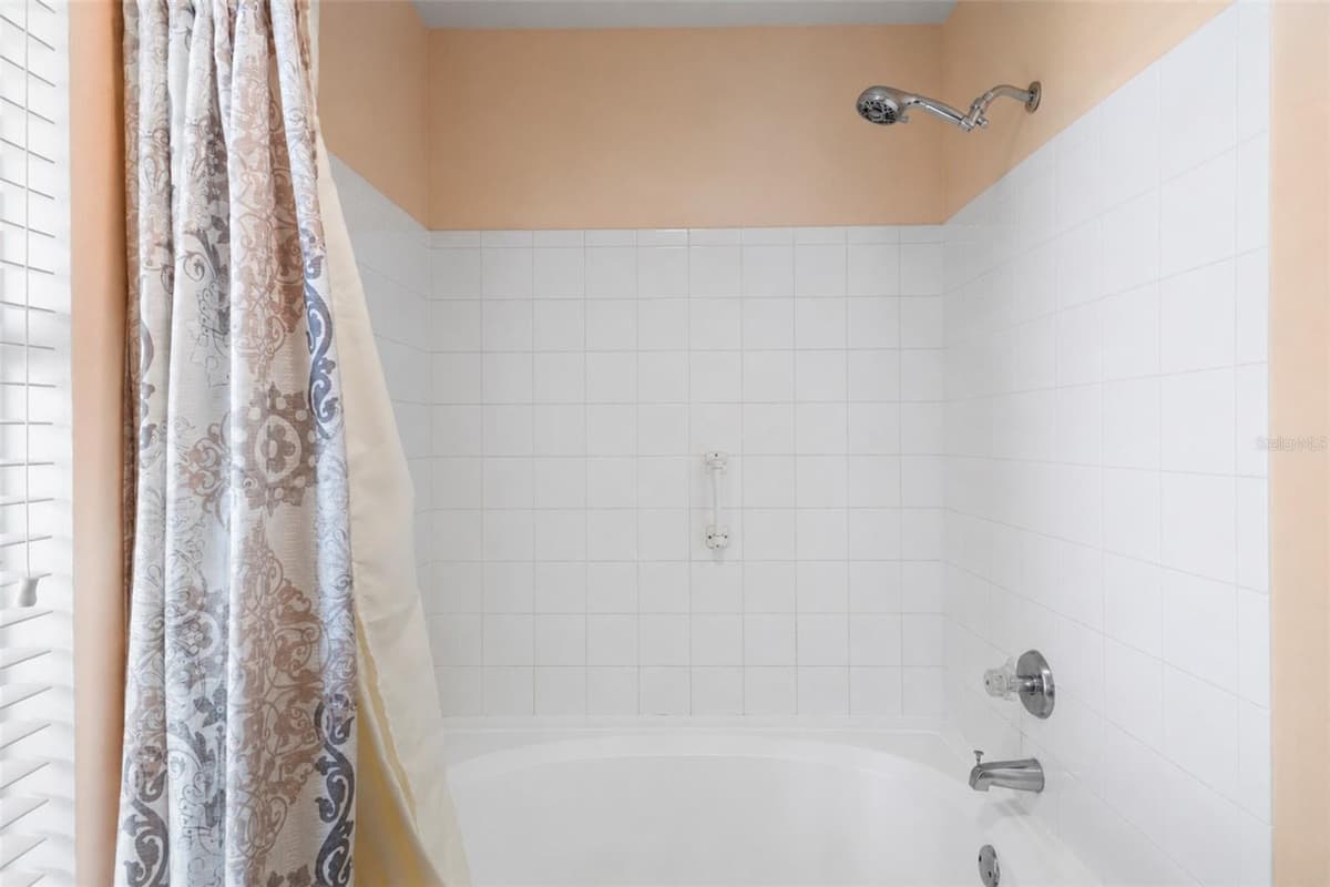13007 LORNA PLACE — photo 37 of 54