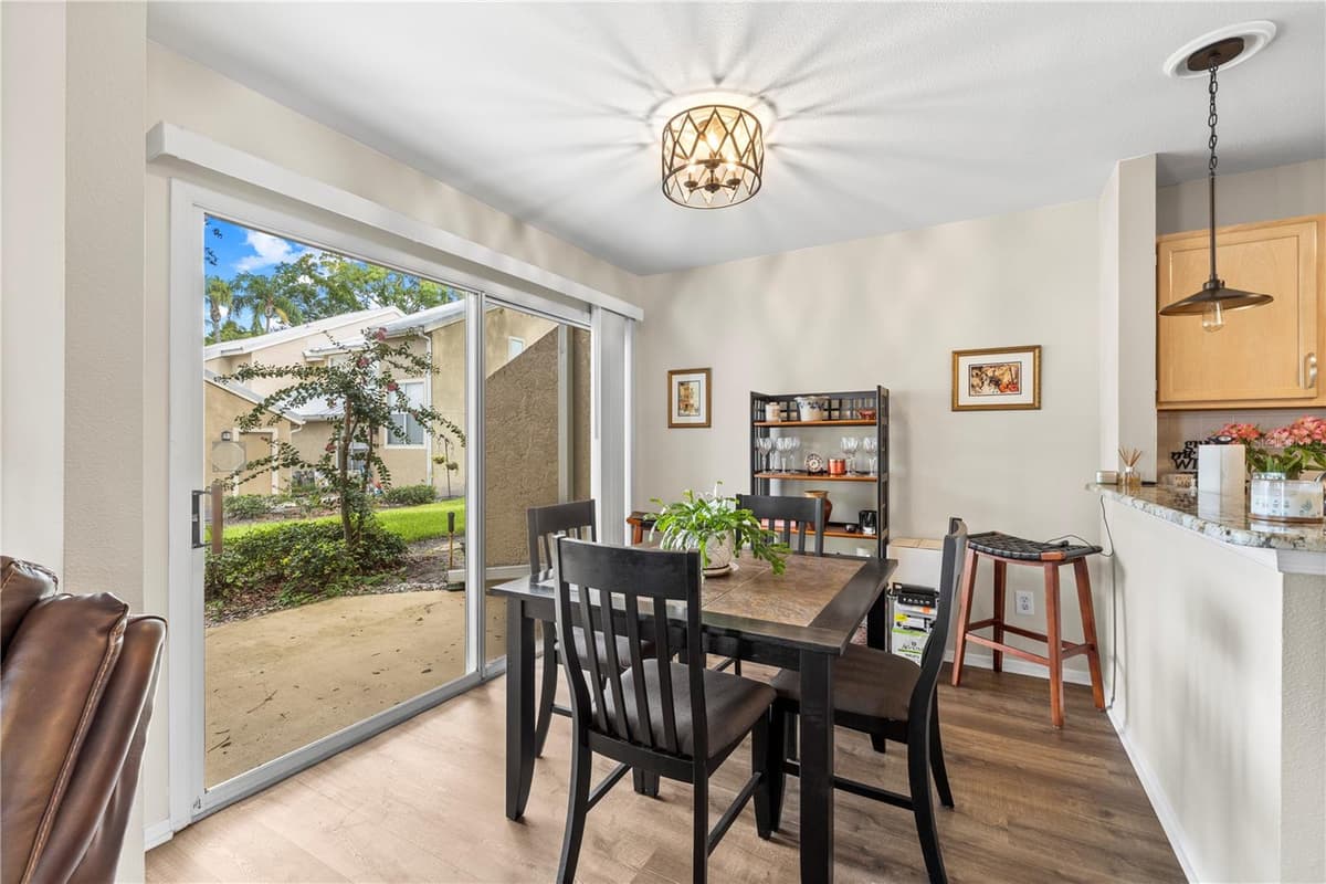 13007 LORNA PLACE — photo 18 of 54