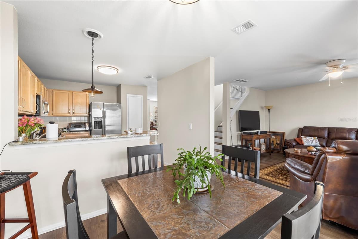 13007 LORNA PLACE — photo 15 of 54