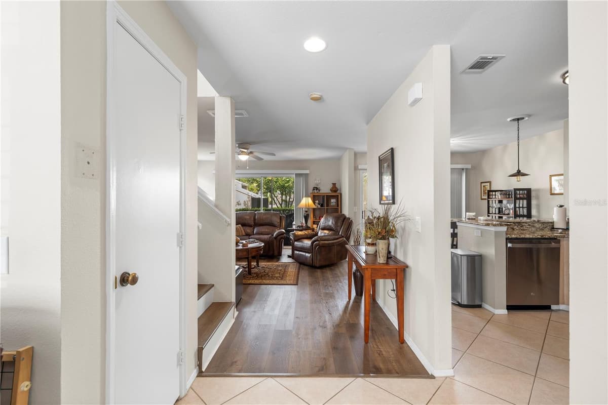 13007 LORNA PLACE — photo 22 of 54