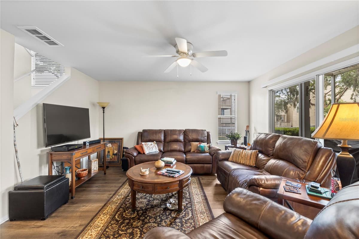 13007 LORNA PLACE — photo 12 of 54