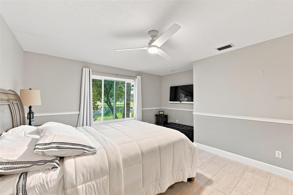 1821 LAKE HERON DRIVE — photo 20 of 48