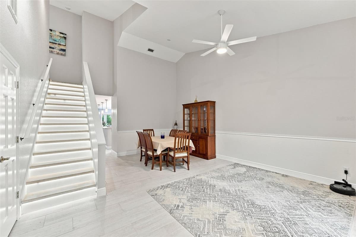 1821 LAKE HERON DRIVE — photo 16 of 48