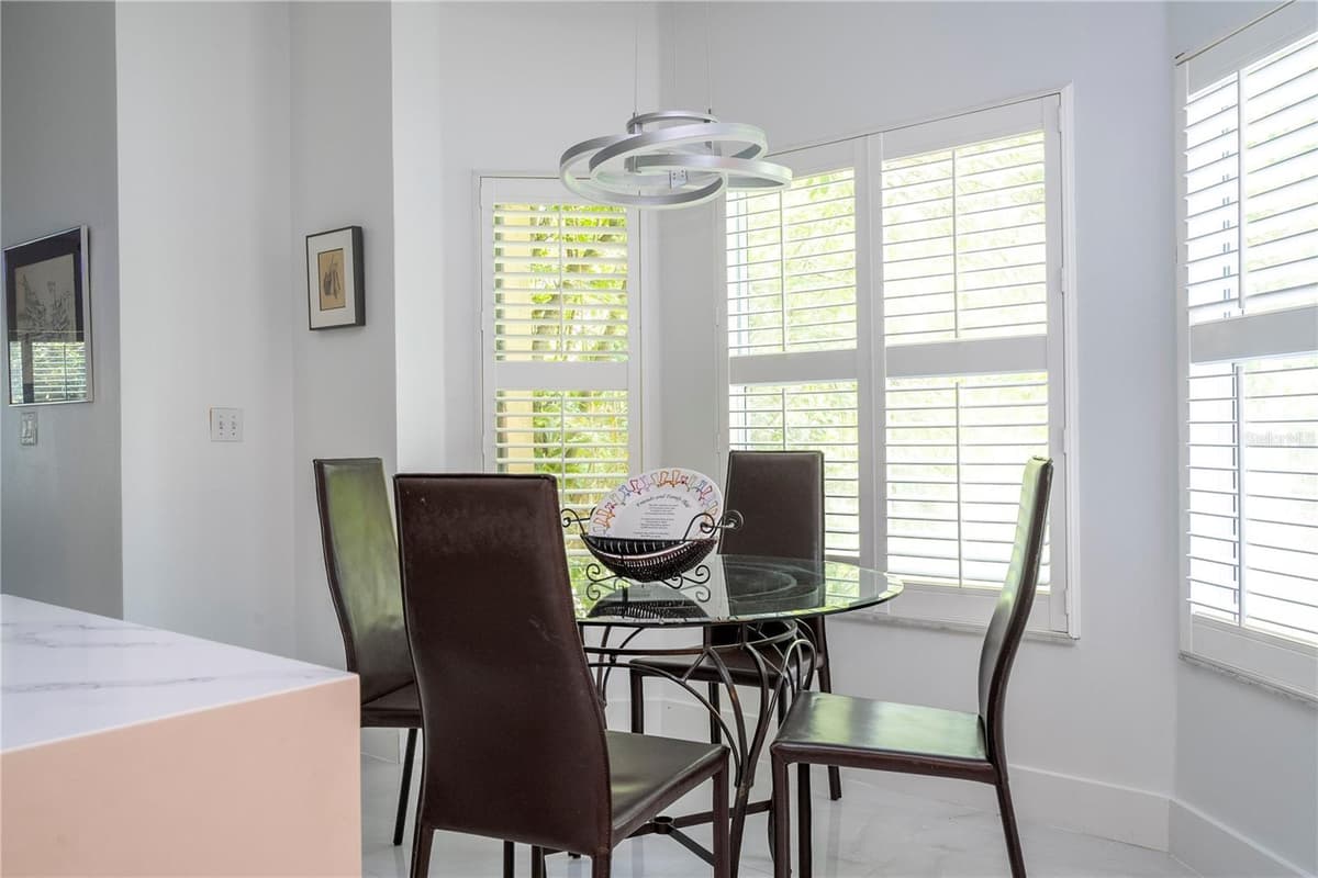 14938 HARTFORD RUN DRIVE — photo 13 of 47