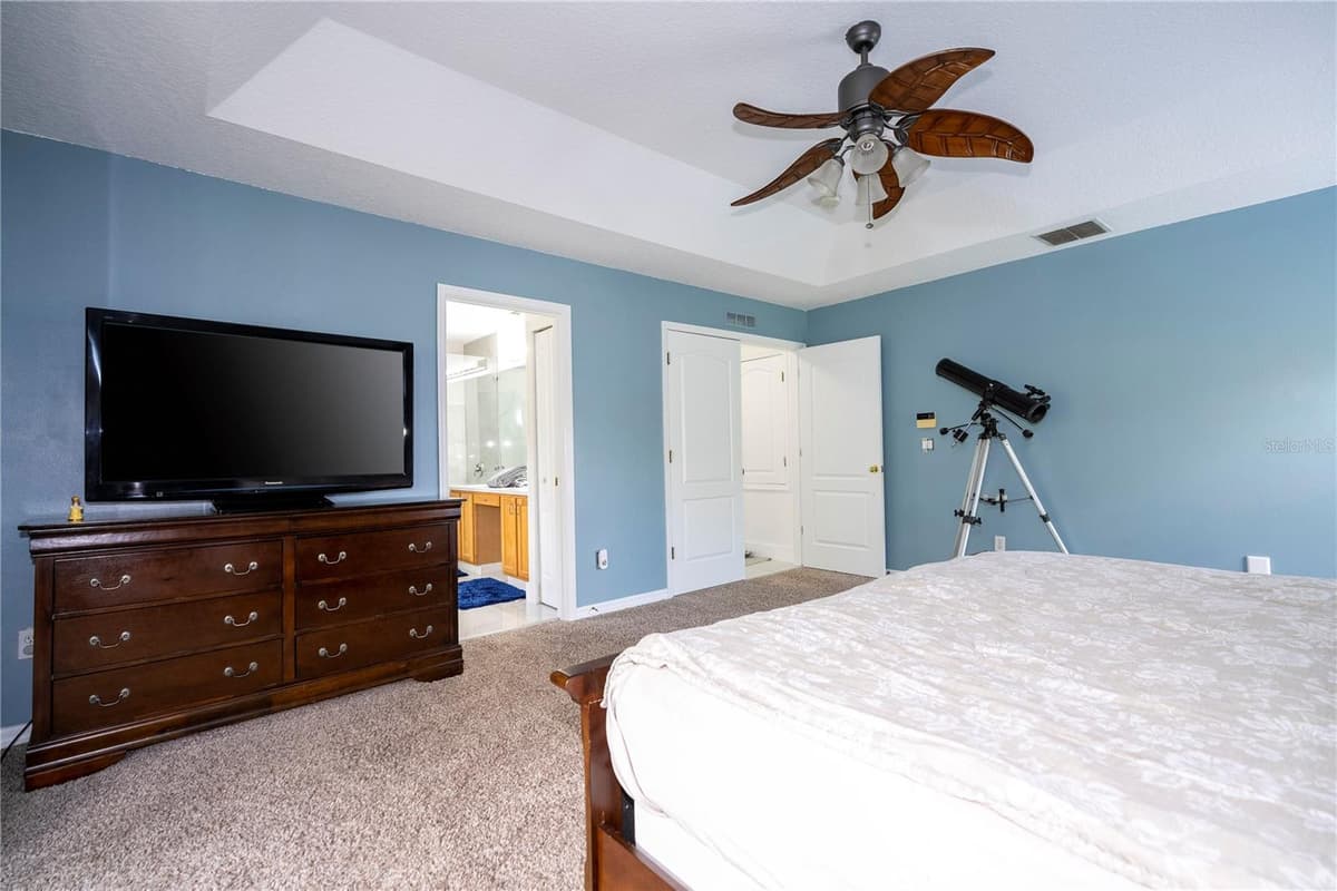 14938 HARTFORD RUN DRIVE — photo 19 of 47