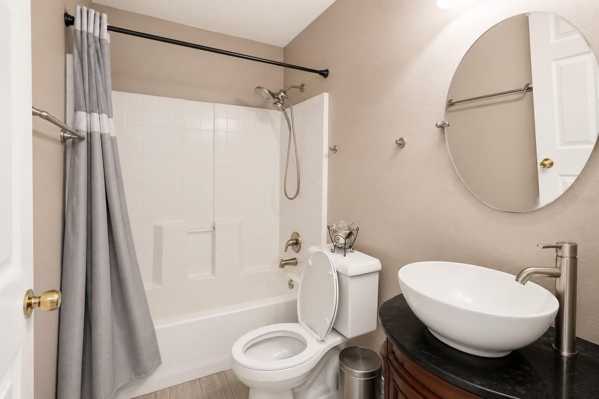 253 WILLIAMS AVENUE — photo 18 of 33