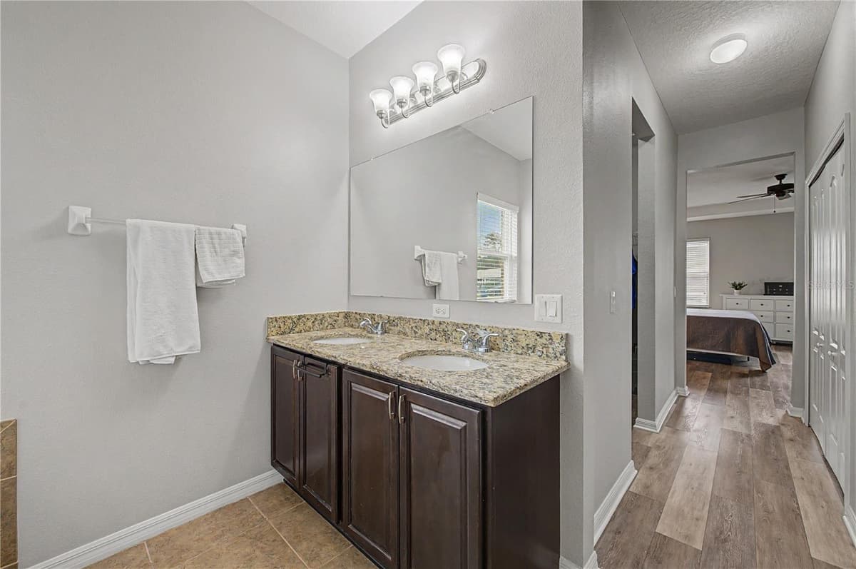 6545 LANDOVER BOULEVARD — photo 32 of 55