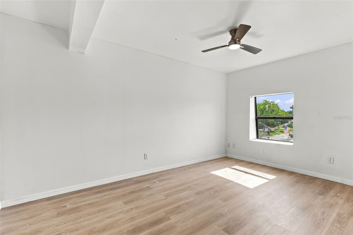 1432 RICHMOND AVENUE — photo 26 of 46