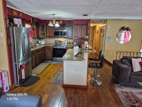 6121 HOLIDAY HILL LANE — photo 11 of 19