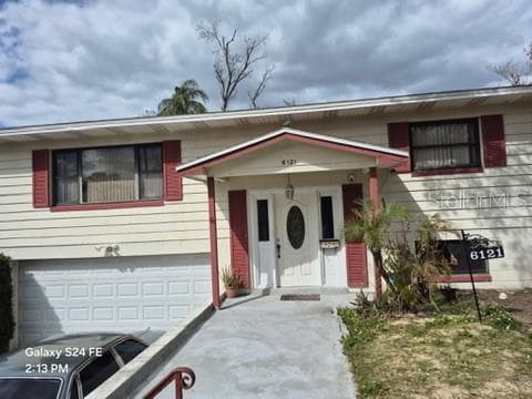 6121 HOLIDAY HILL LANE — photo 1 of 19