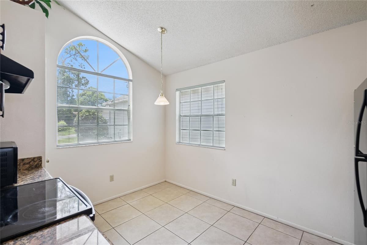 3023 WEYMOUTH COURT — photo 12 of 22