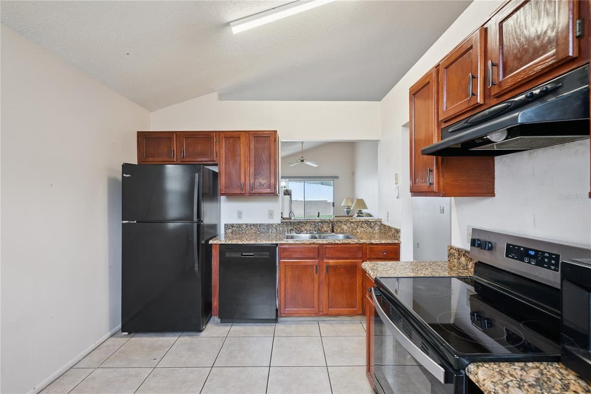 3023 WEYMOUTH COURT — photo 11 of 22