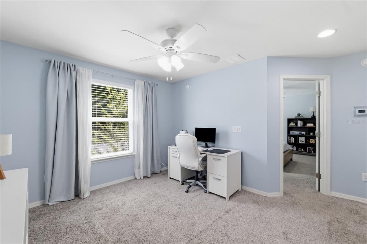 10421 RIVERCREST DRIVE — photo 15 of 49