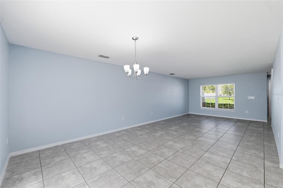 10421 RIVERCREST DRIVE — photo 6 of 49