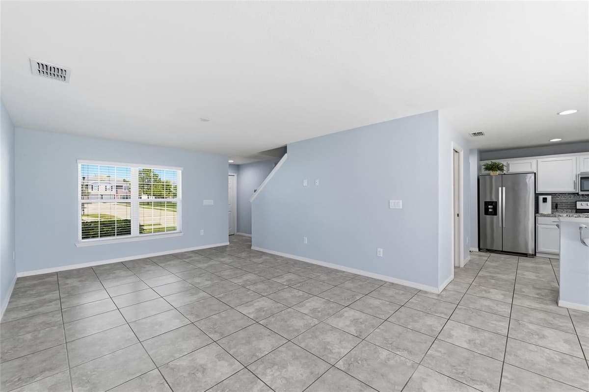 10421 RIVERCREST DRIVE — photo 3 of 49