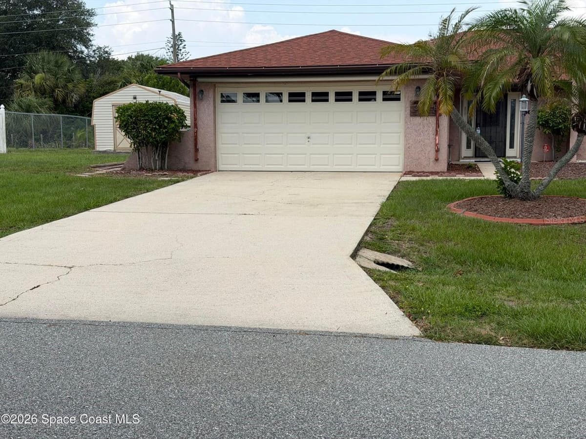 3079 SEA GATE CIRCLE — photo 24 of 27