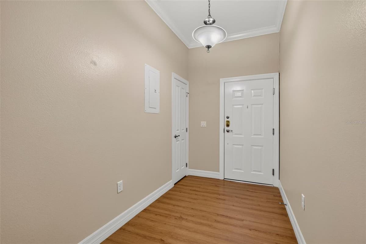 7980 SOUTHERN PINES DRIVE — photo 15 of 76