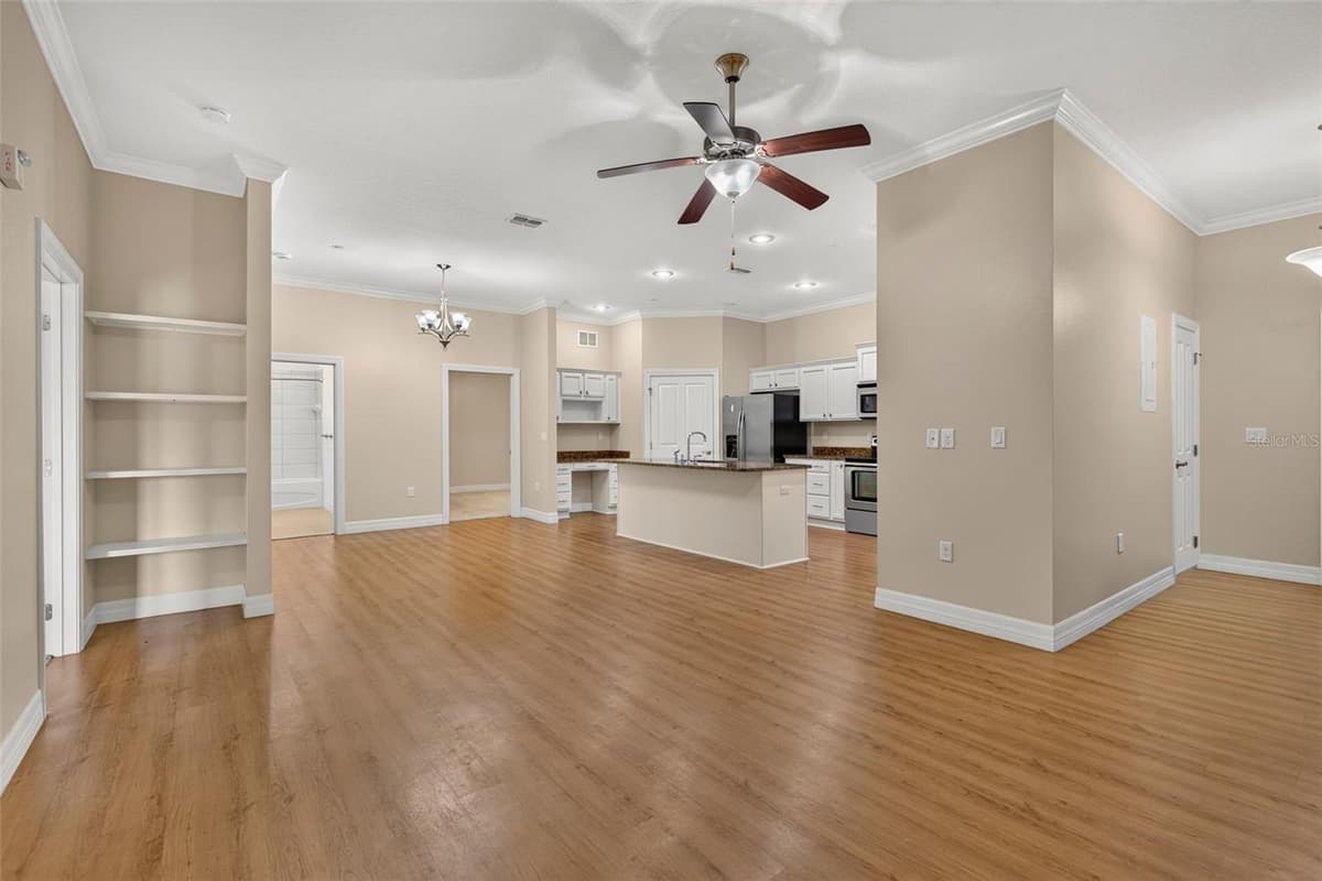 7980 SOUTHERN PINES DRIVE — photo 20 of 76