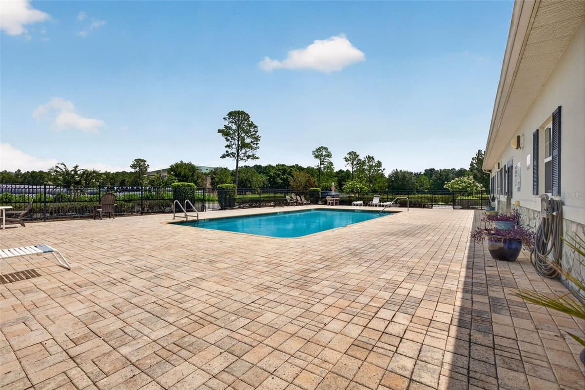 7980 SOUTHERN PINES DRIVE — photo 6 of 76