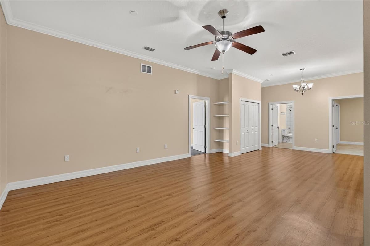 7980 SOUTHERN PINES DRIVE — photo 16 of 76