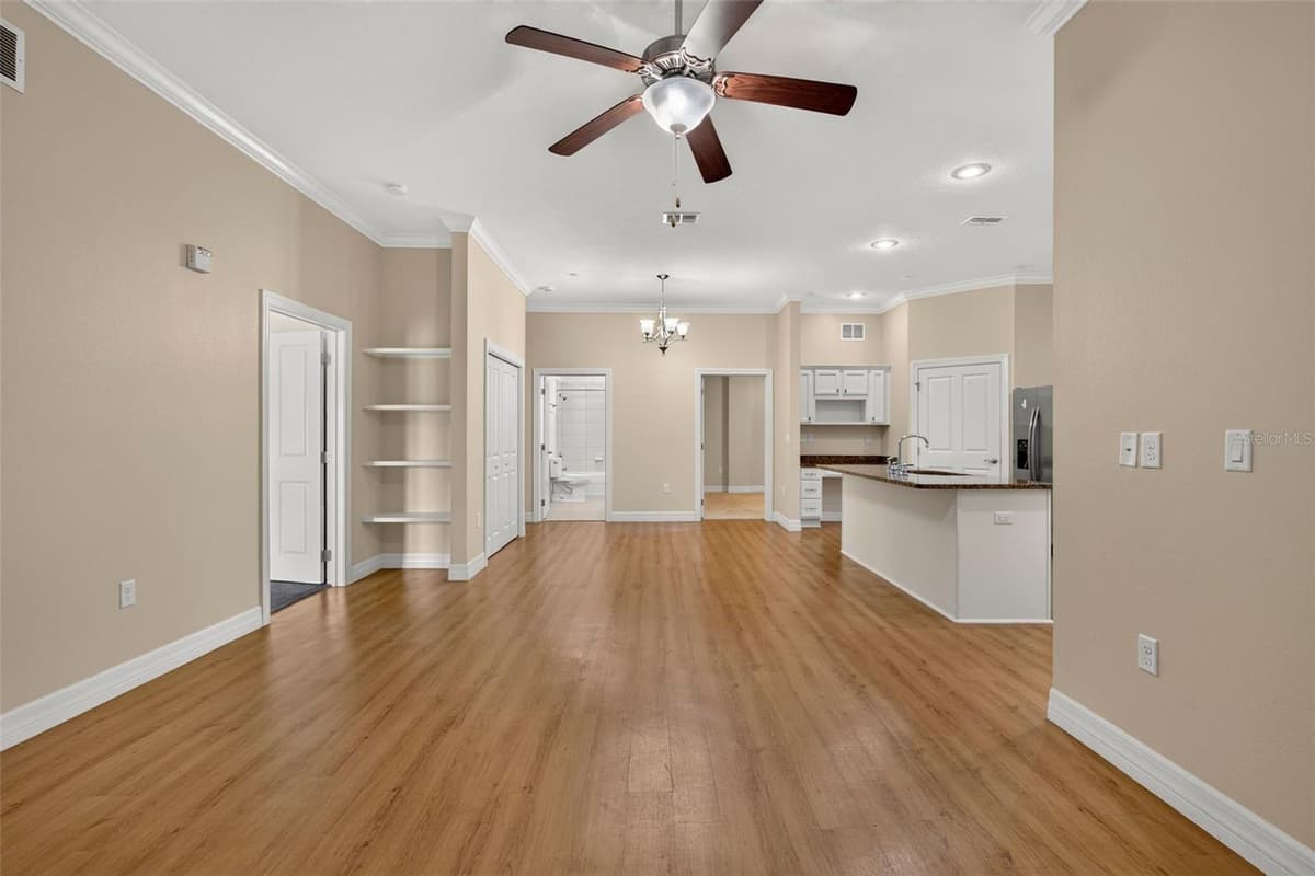 7980 SOUTHERN PINES DRIVE — photo 5 of 76